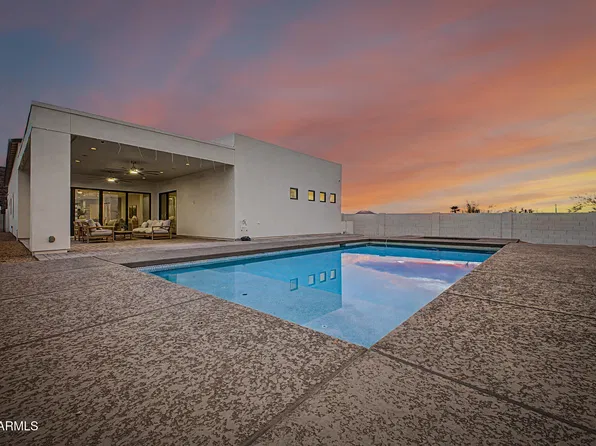 2240 E SOUTH MOUNTAIN Avenue, Phoenix, AZ 85042