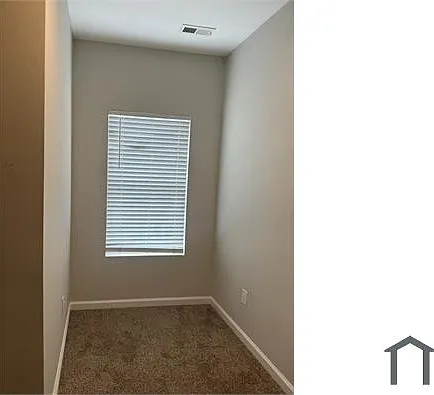 1910 I St NE #8 — Photo 15