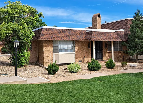 3246 S Oneida Way Photo 1