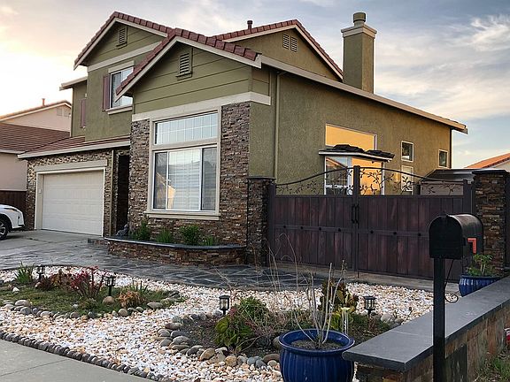 3rd image of 3277 Pomerado Dr