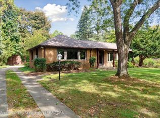 2466 Arrowhead Rd, Okemos, MI 48864