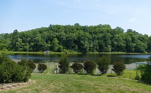 2nd image of 8221 Mill Pond Dr