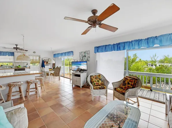 17236 Keystone Rd, Sugarloaf Key, FL 33042