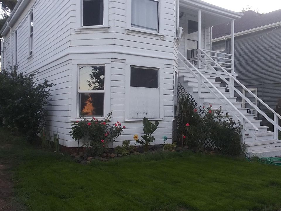 1st image of 615 8th St #1/2