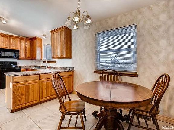 3rd image of 10250 Sun Country Dr