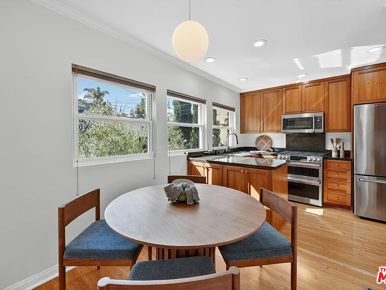 1515 Rendall Pl — Photo 12