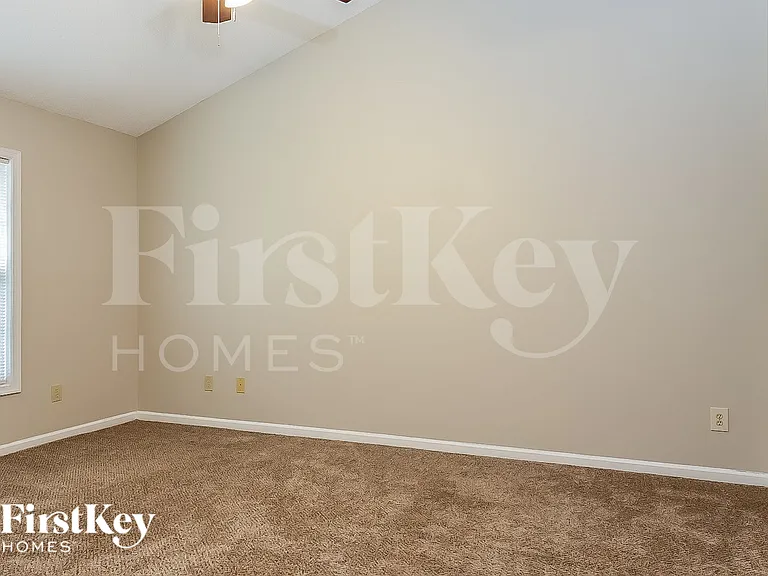 1711 Kildare Woods Dr — Photo 9