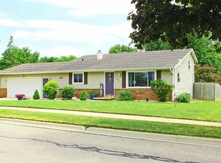 1012 Rosehill Rd, Kaukauna, WI 54130