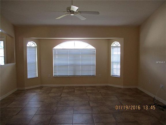 2nd image of 2519 Margaret Ln