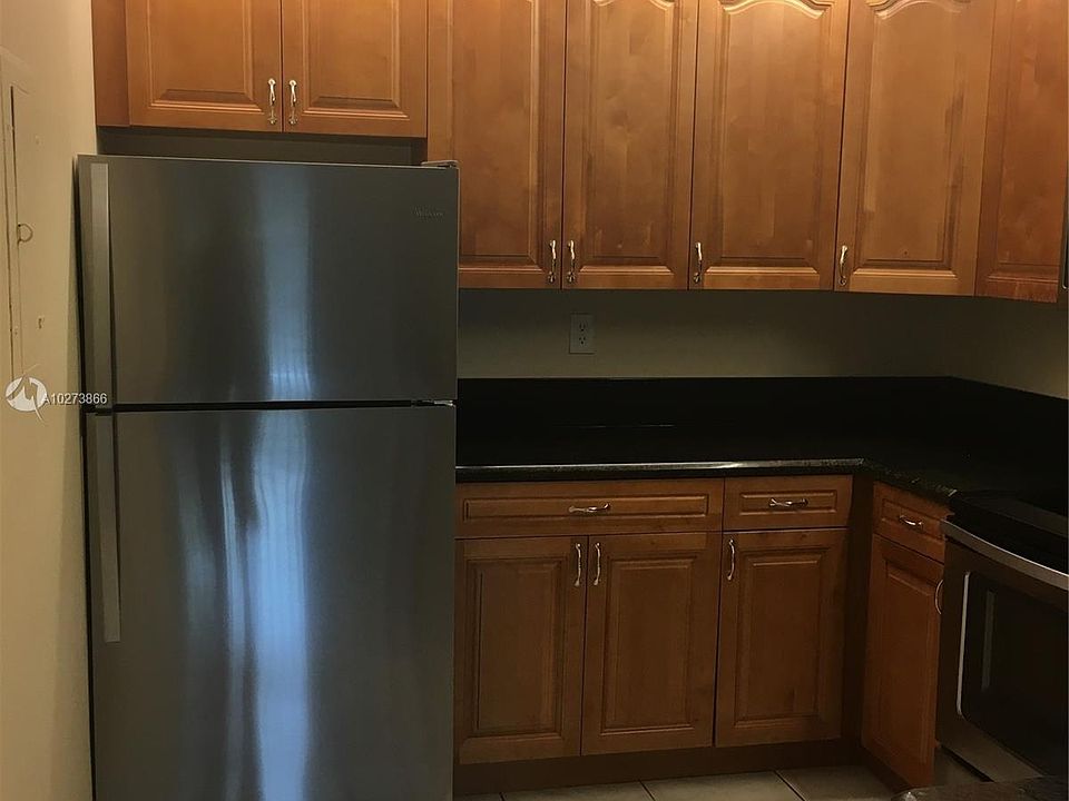 1st image of 10572 Royal Palm Blvd #72