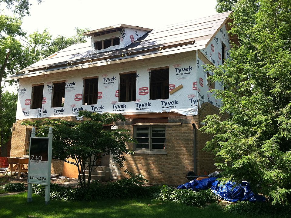 1st image of 834 Hill Ave