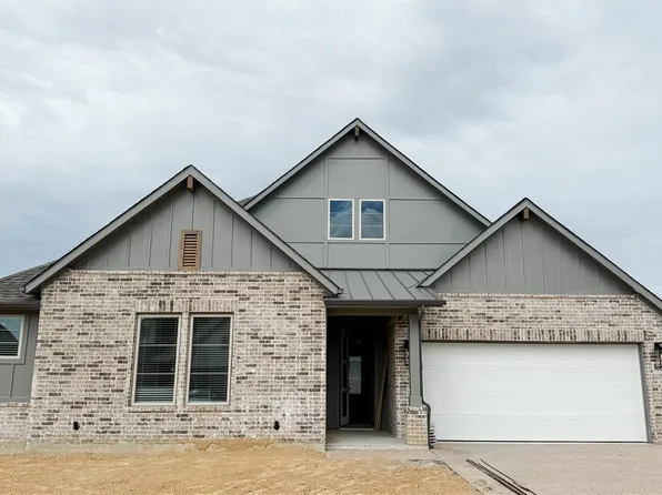 5008 Royal Arch Dr, Bryan, TX 77802