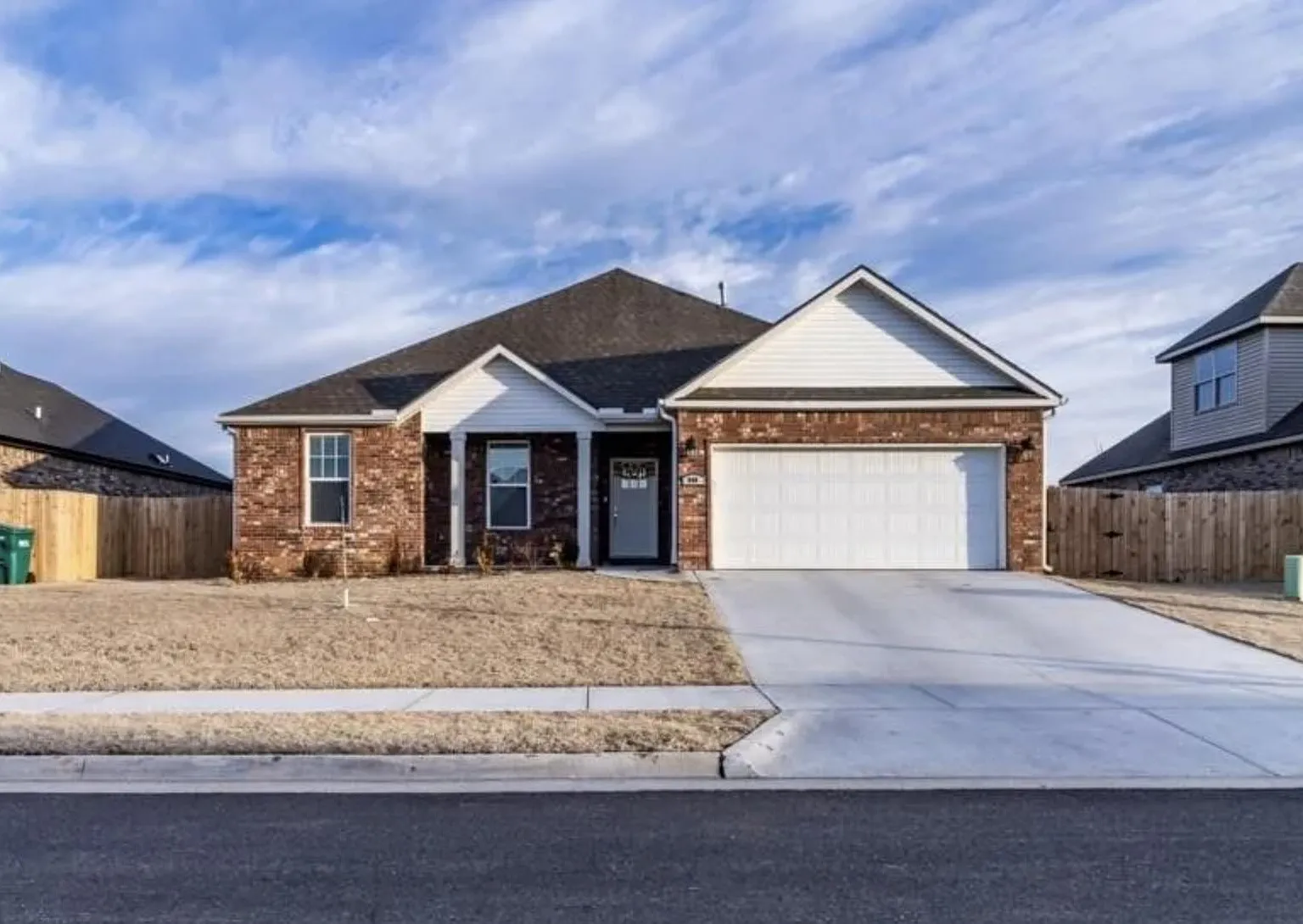 4 bed, 2057 sqft, $2,075 — Photo 4