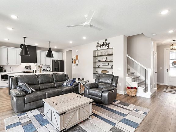 4th image of 14143 Wilden Dr