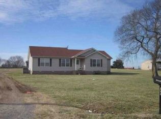 354 Kay Cir, Lafayette, TN 37083