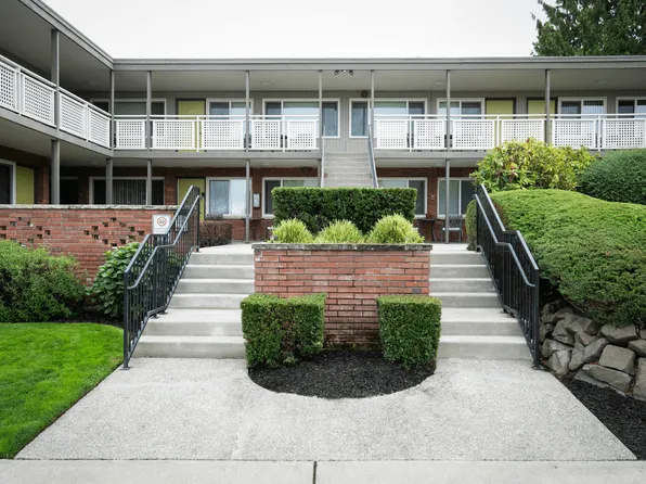 Park Manor Apartments