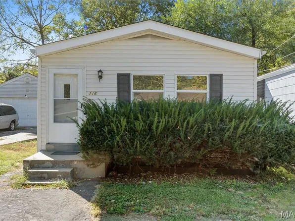 116 Barto Dr, Saint Louis, MO 63135