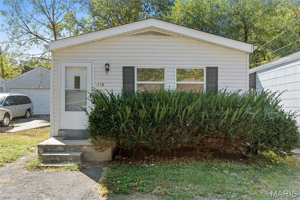 116 Barto Dr photo 1