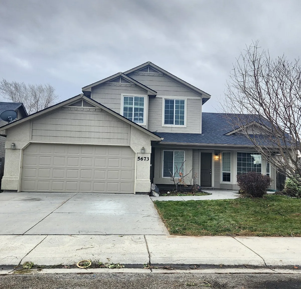 4 bed, 2.5 bath, 1604 sqft, $2,250 — Photo 1