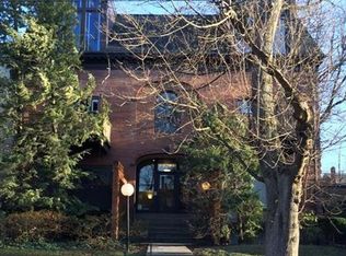 5922 Howe St APT 202, Pittsburgh, PA 15232