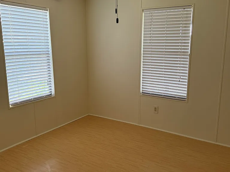 360 Tirana Ave — Photo 5