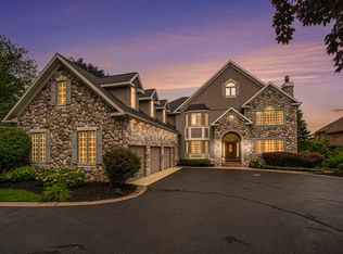 645 S Shore Dr, Holland, MI 49423