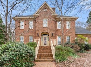 924 Ashley Glen Dr, Winston Salem, NC 27104