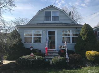 40 Lloyd St, Edison, NJ 08817