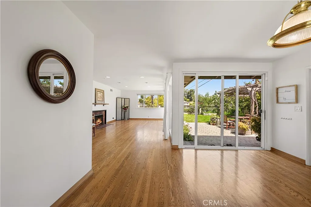 3 bed, 1412 sqft, $4,500 — Photo 4