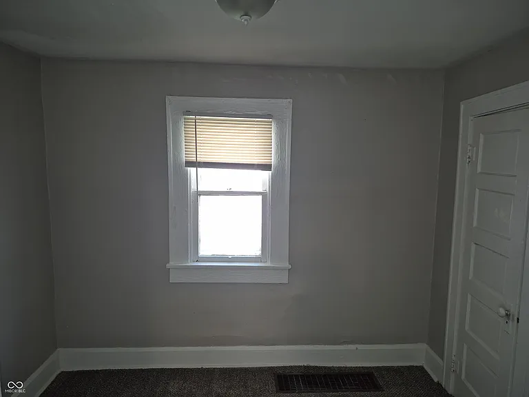 2908 E 17th St — Photo 16