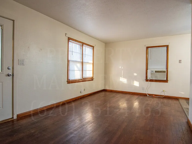 1418 Velma Dr — Photo 14