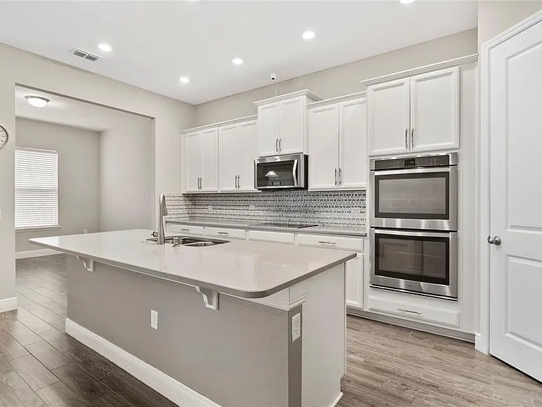8764 Powder Ridge Trl — Photo 14