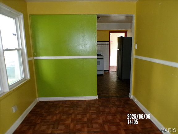 3rd image of 7600 Stanwood Dr