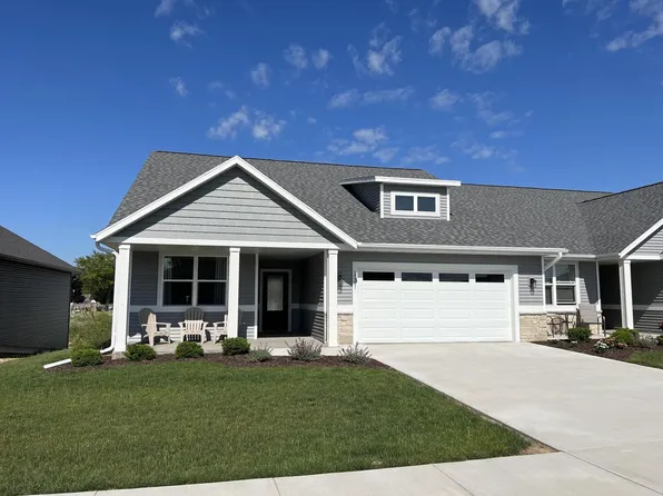 231 Victory LANE, Elkhart Lake, WI 53020