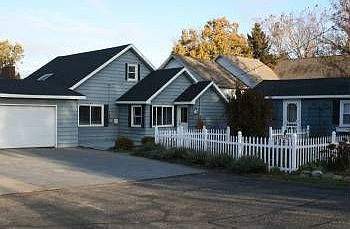 2nd image of 258 Shorewood Dr