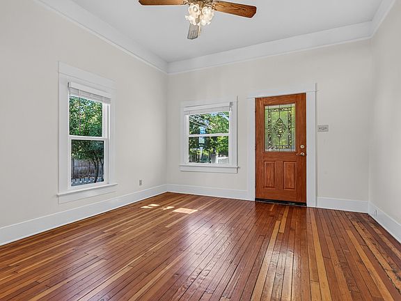 5th image of 161 4th St