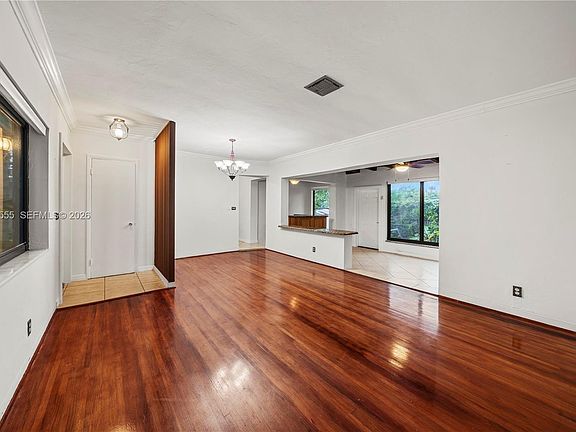 3rd image of 8311 SW 34th Ter