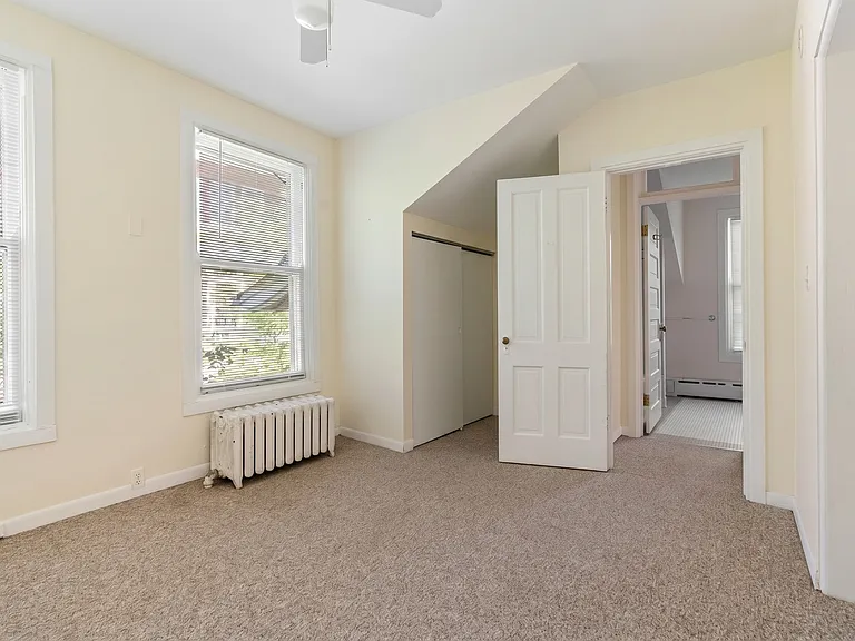 1235 Ridge Ave — Photo 31