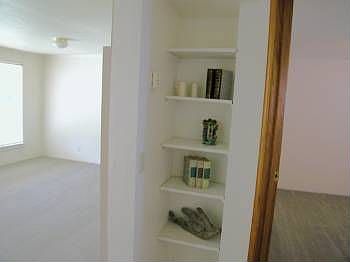 4th image of 1315 West Ave