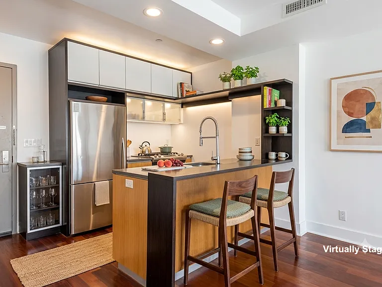 149 Huron St #6C — Photo 4