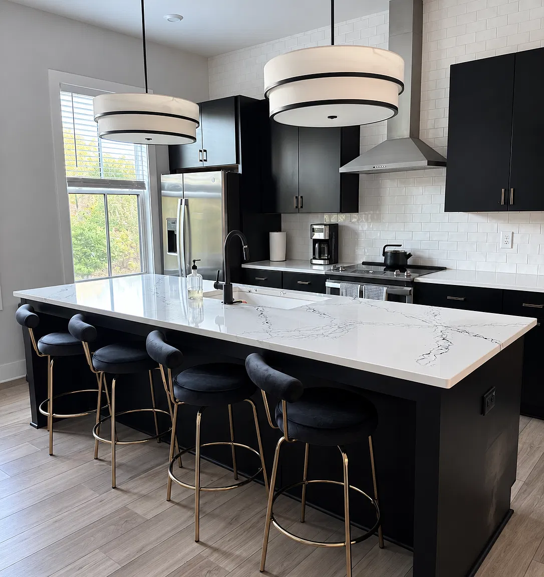 2 bed, 1104 sqft, $3,600 — Photo 2