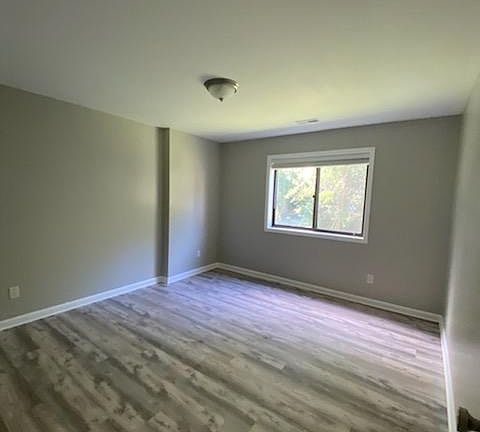 5th image of 139 Green St #107