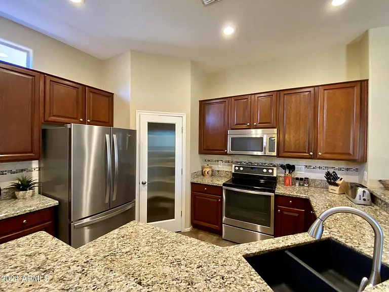 9554 E Raindance Trl — Photo 10