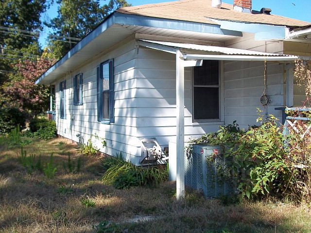 1st image of 1609 Aycock St