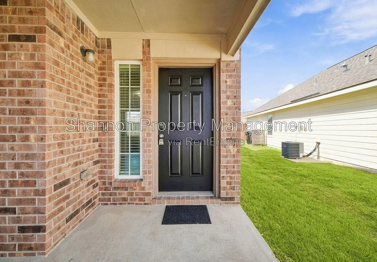 4 bed, 2.5 bath, 1847 sqft, $2,100 — Photo 3