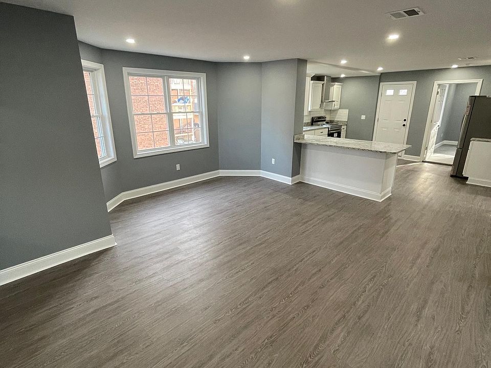 Living/dining room