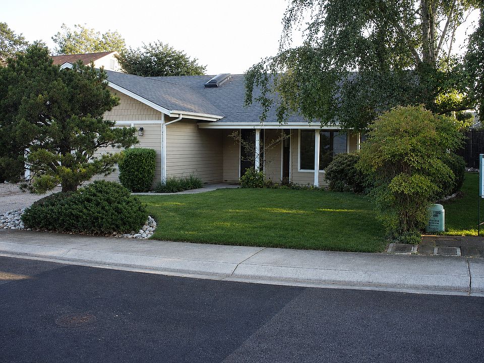 1st image of 12930 Mott Ct