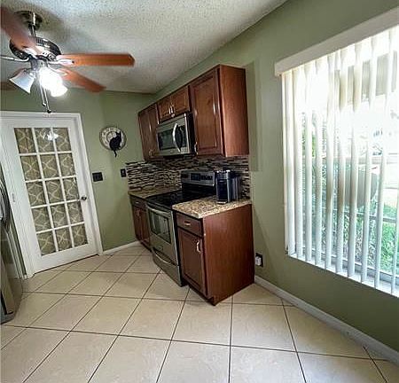 5th image of 4730 NW 77th Ter