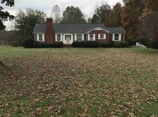 2563 Sandy Ford Rd, Newton, NC 28658