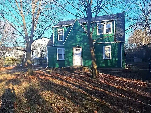 2673 Gross Rd, Ann Arbor, MI 48108